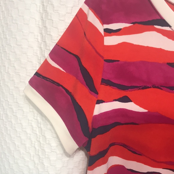 ANNE KLEIN Mulit-colored Top (orange, raspberry, white & navy), Button-Down Back - Picture 3 of 7